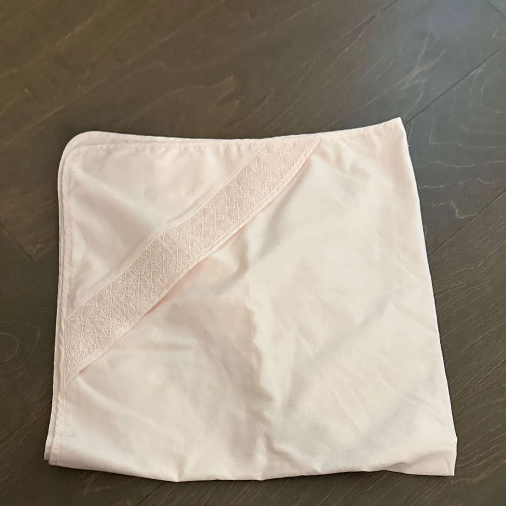 NWOT Light Pink Smocked Towel
